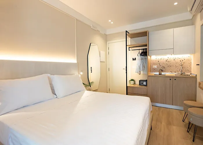 Casa Bellariva 아파트호텔 카톨리카